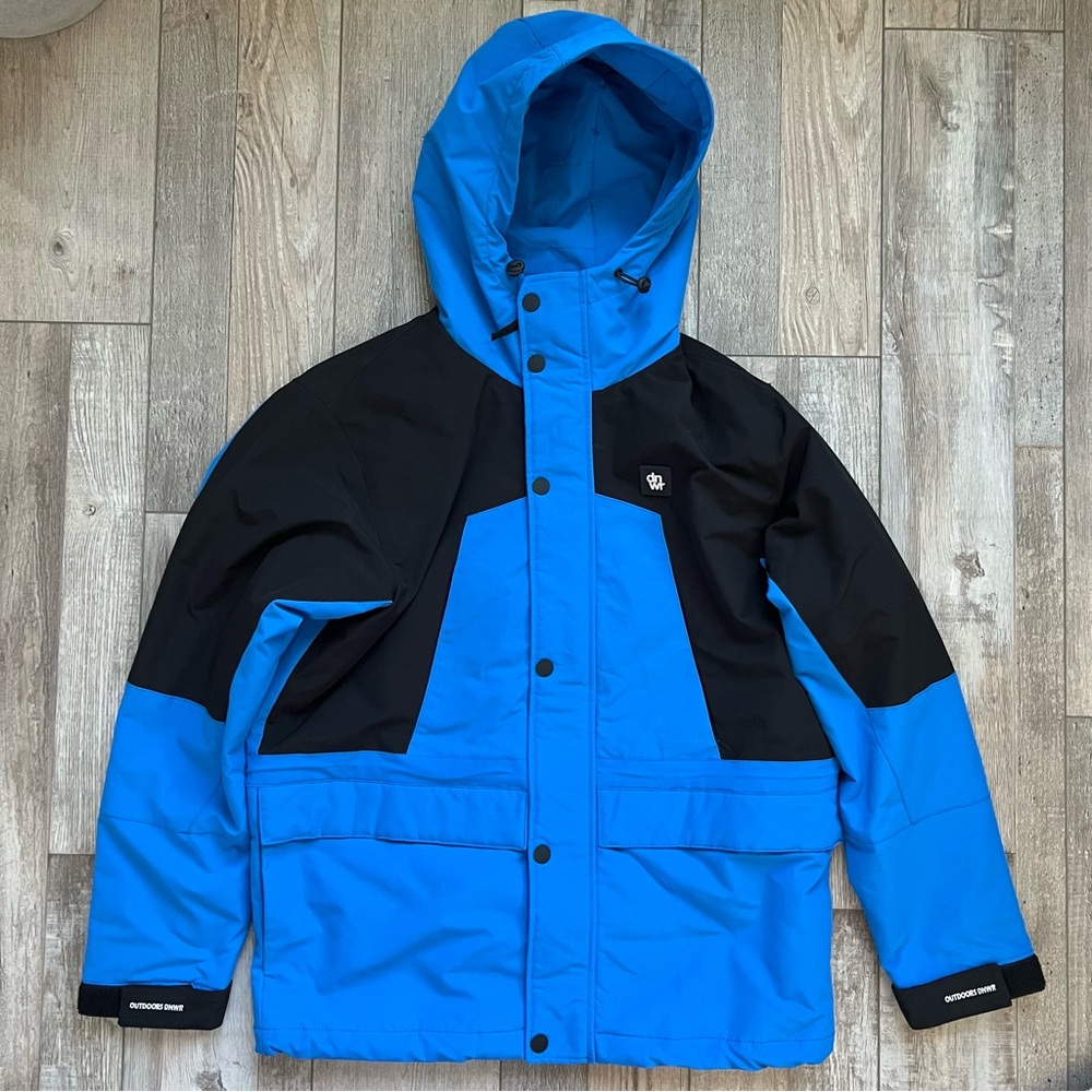 NWOT Zara Men’s Snow Coat Size Medium